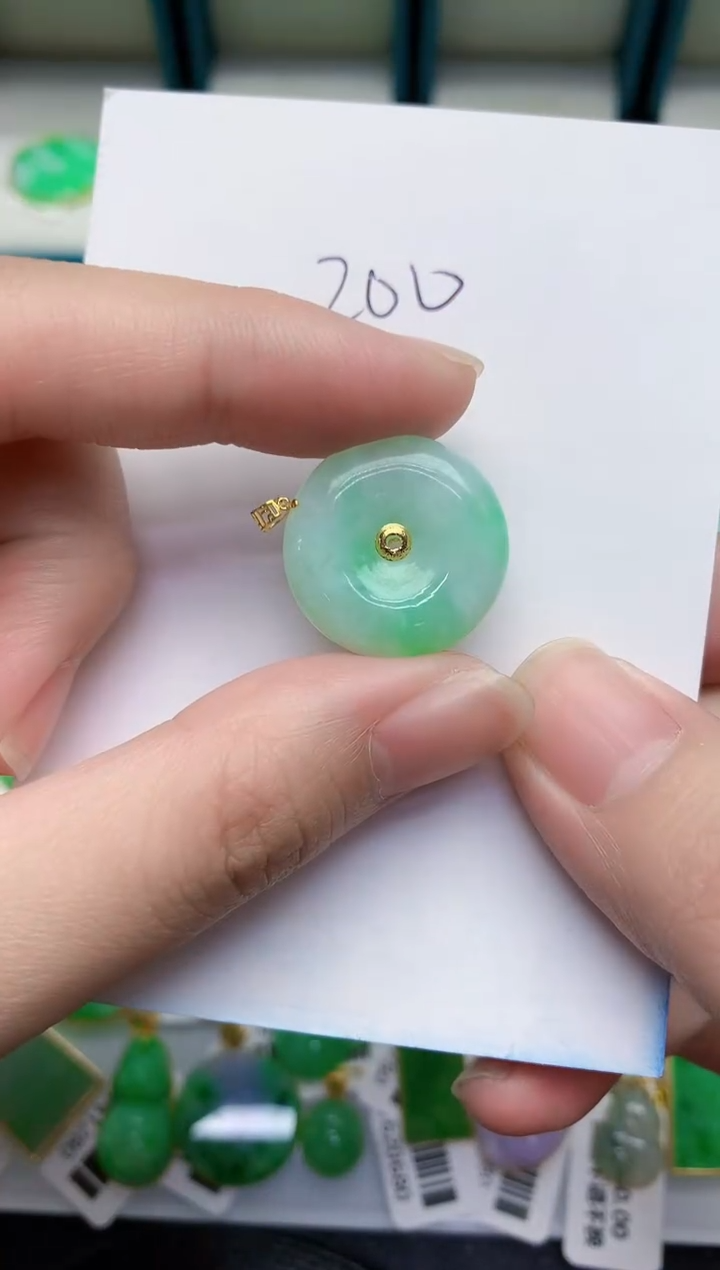 【闪购商品】翡翠颈饰18K金镶嵌000000000