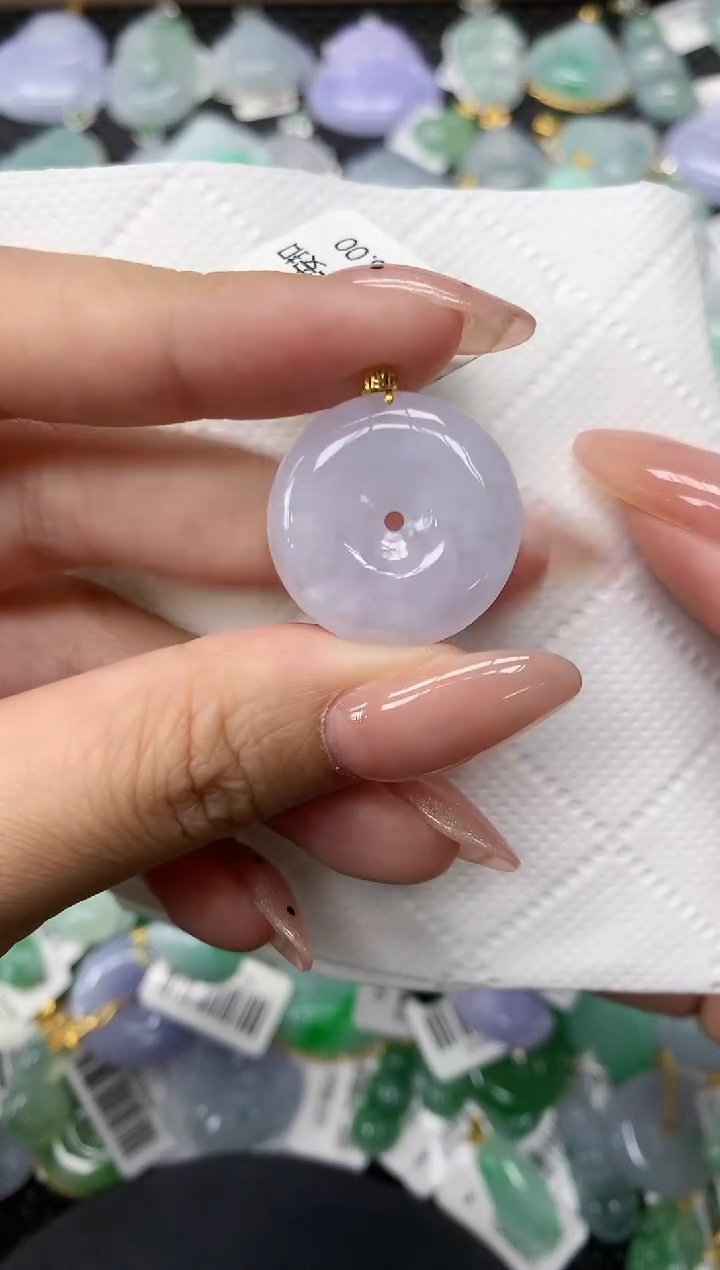 颈饰18K金镶嵌翡翠111111111111