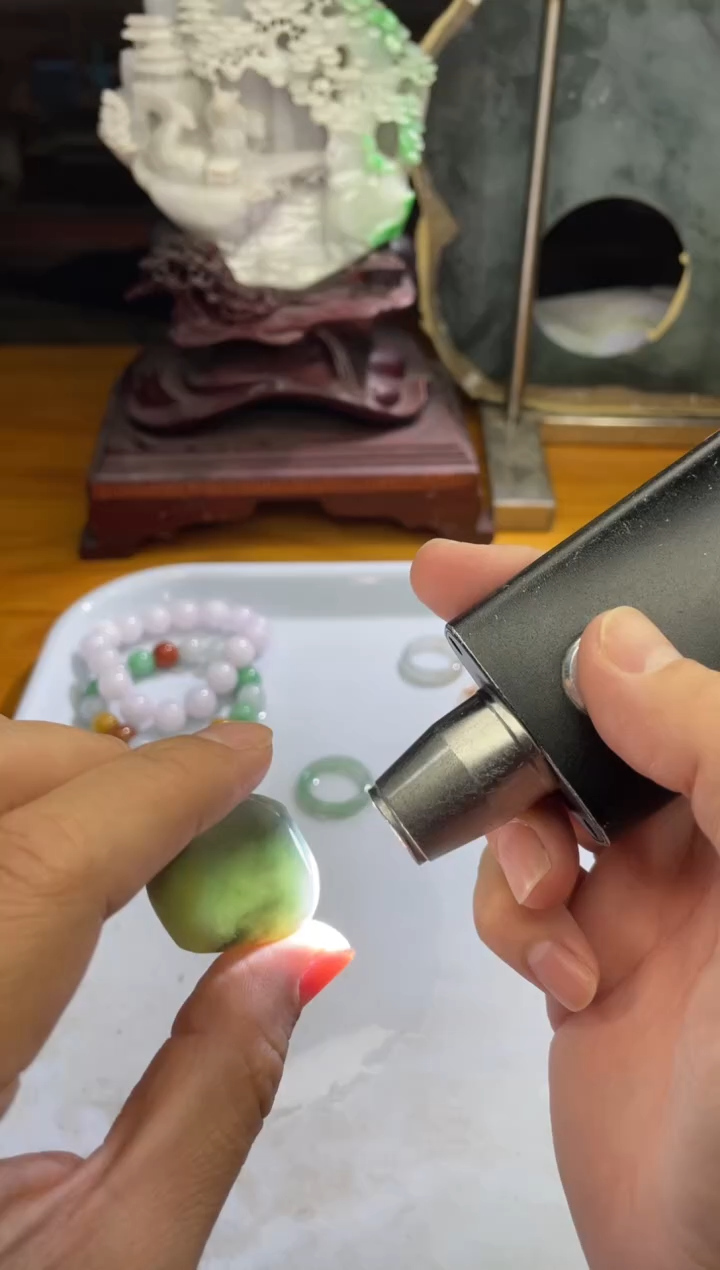 未镶嵌挂件翡翠 天然缅甸翡翠A货