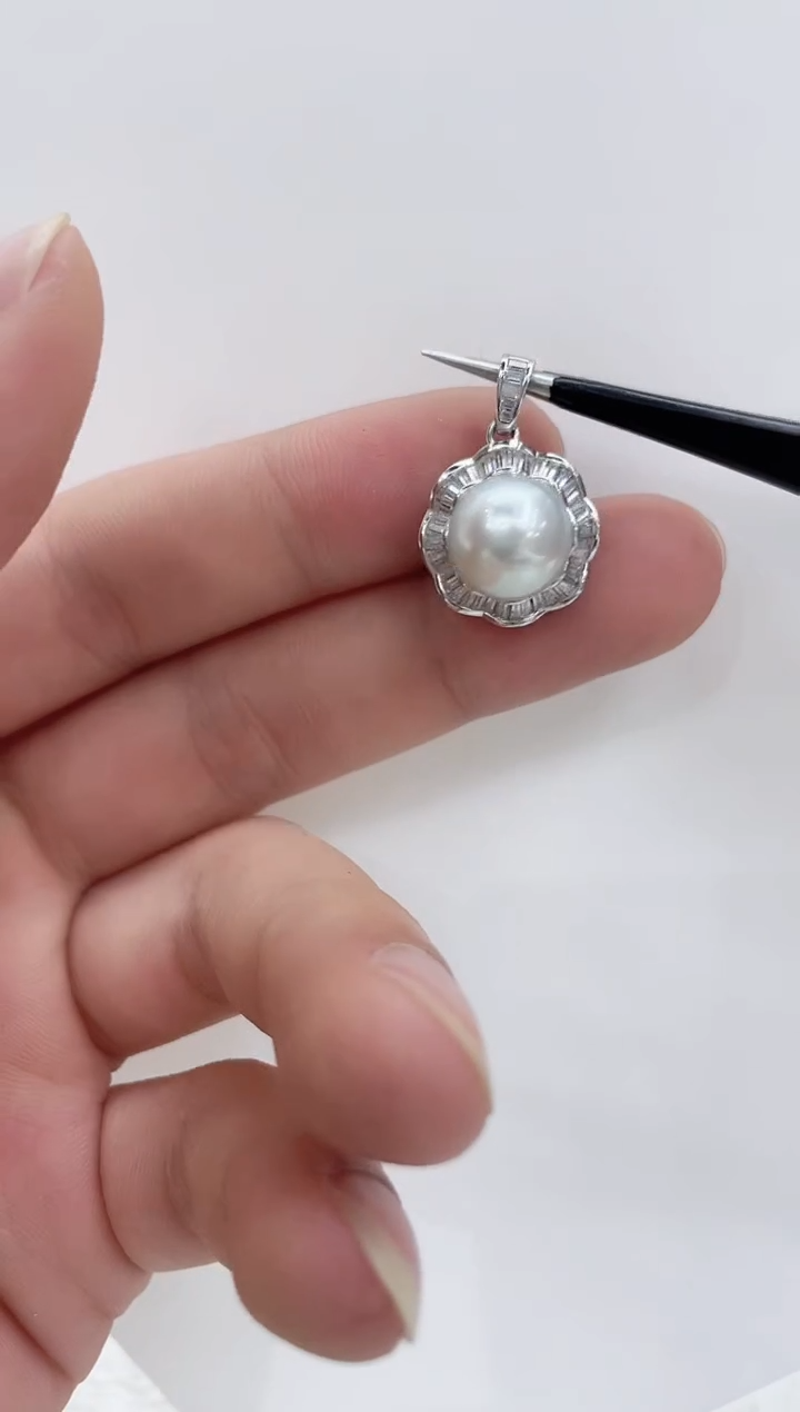 【闪购商品】海水珍珠吊坠(不含链)银S925镶嵌海水珍珠吊坠