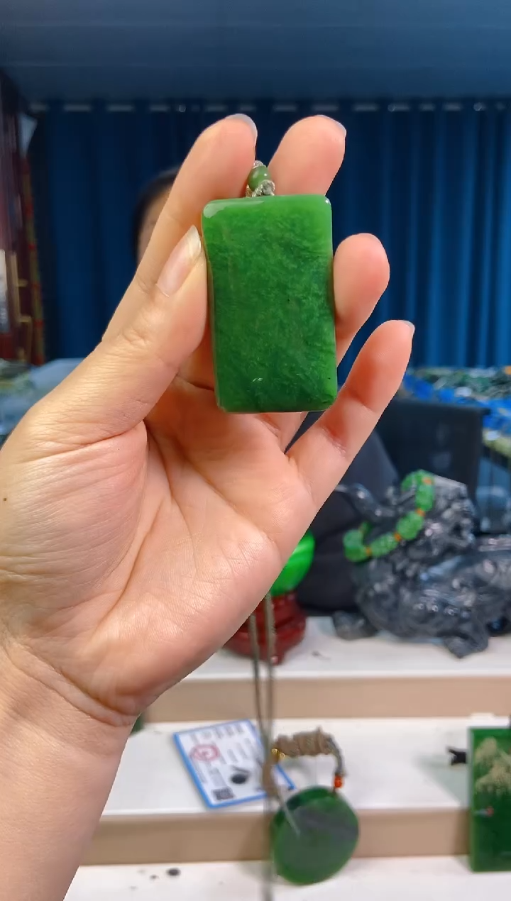 【闪购商品】和田玉挂件未镶嵌1