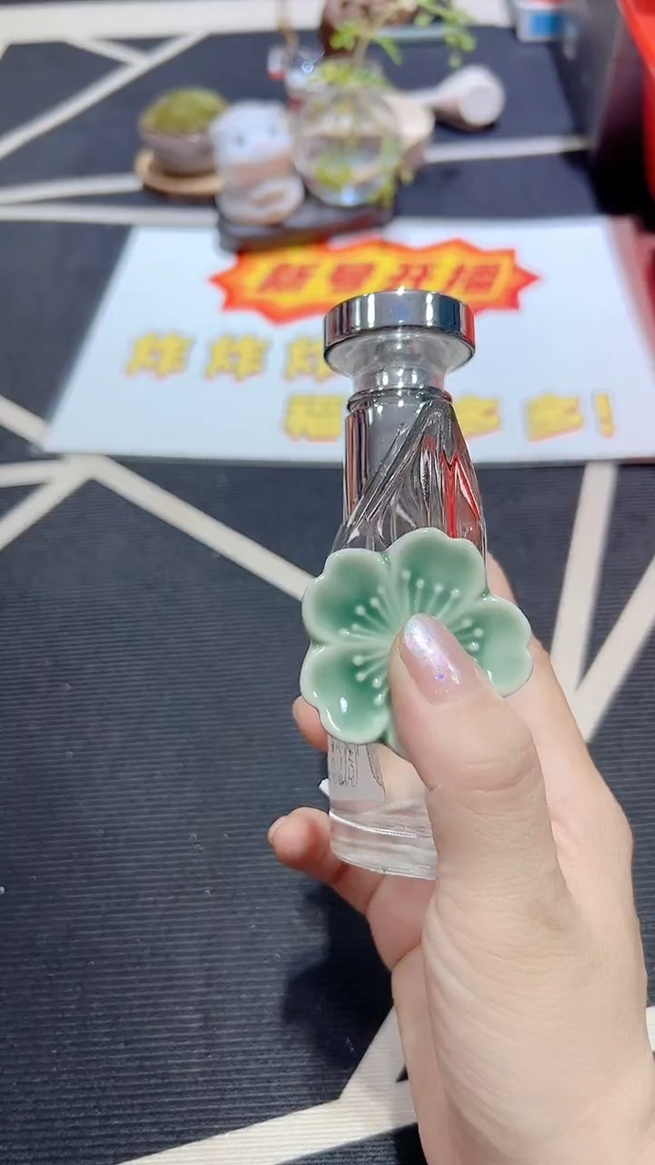 瓷片碗碟好物一件不留@@1