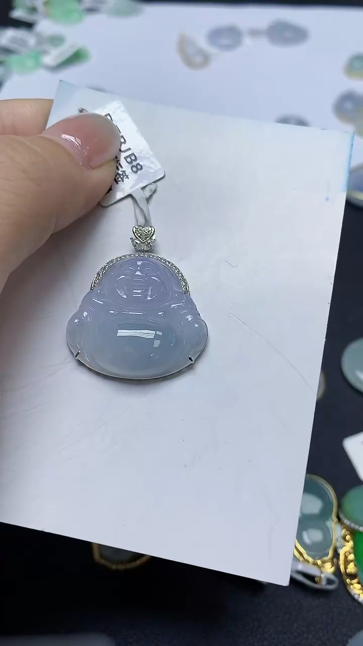 翡翠18K金镶嵌颈饰天然缅甸翡翠A货