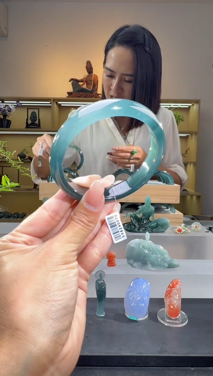 未镶嵌手镯翡翠63圈