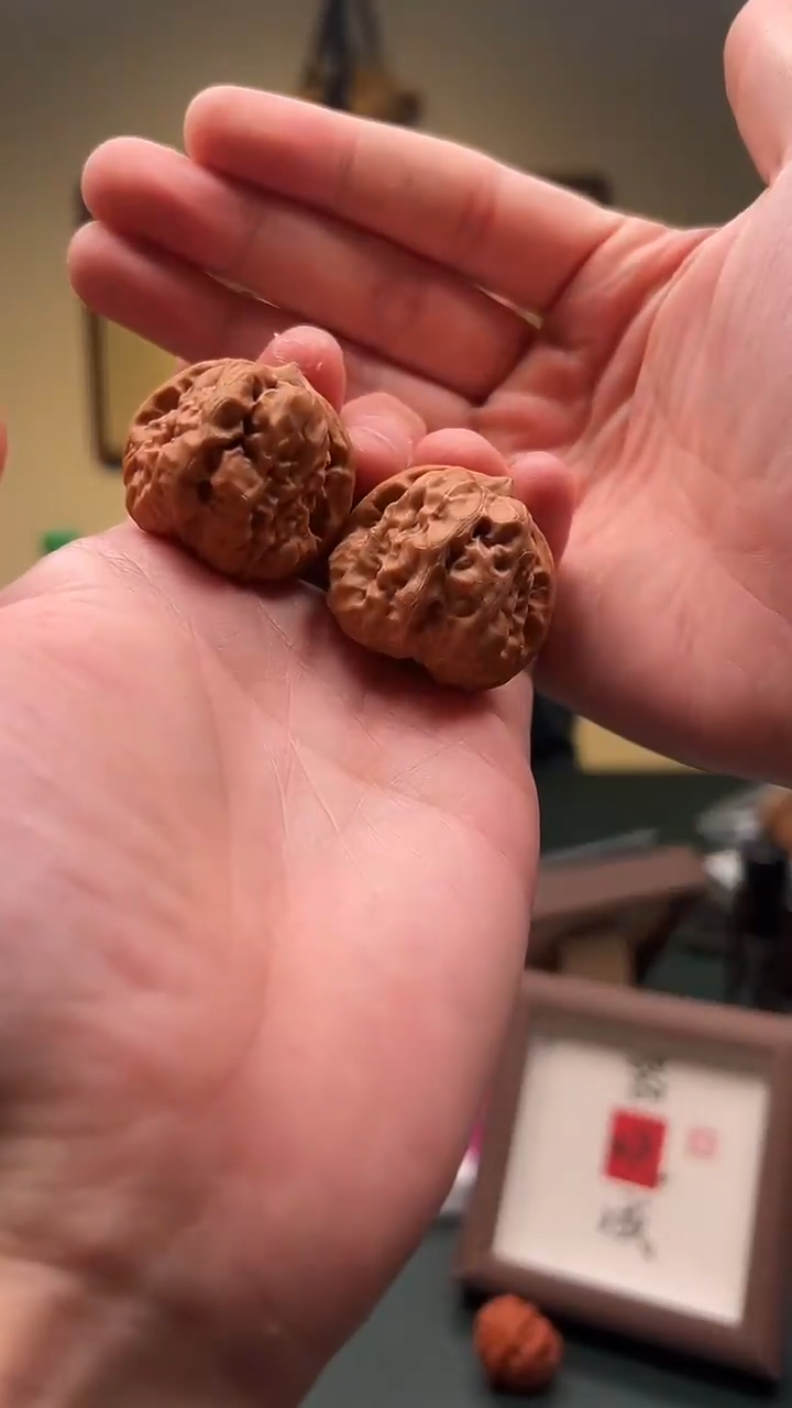 【闪购商品】文玩核桃把件37mm肚 蛤蟆头文玩核桃一对 20号