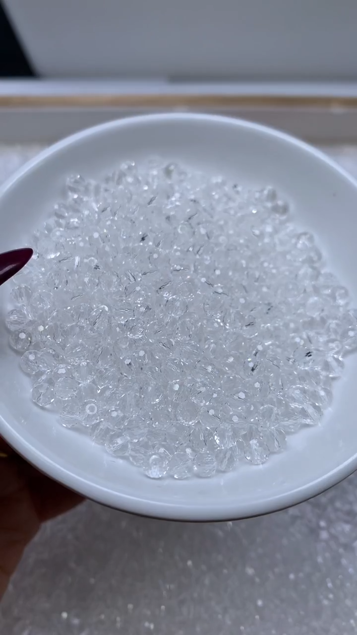 未镶嵌珠宝半成品水晶D71 白水晶切面4mm50个6.8元