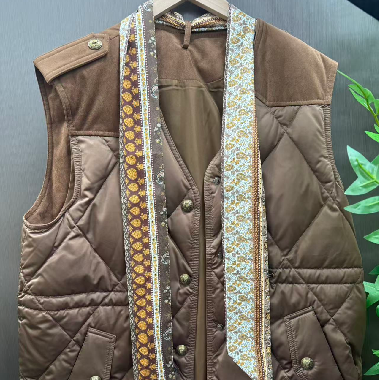 羽绒马甲2025女新款百搭