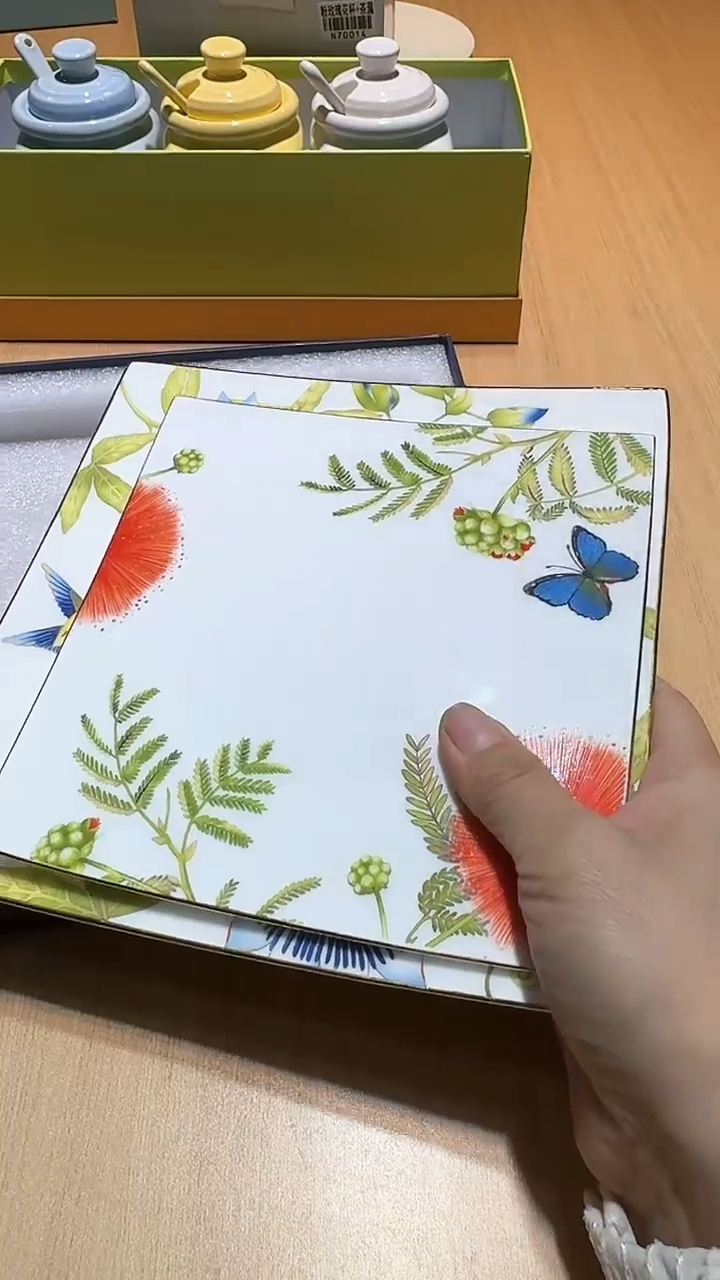 【闪购商品】瓷片锅碗瓢盆一件不剩