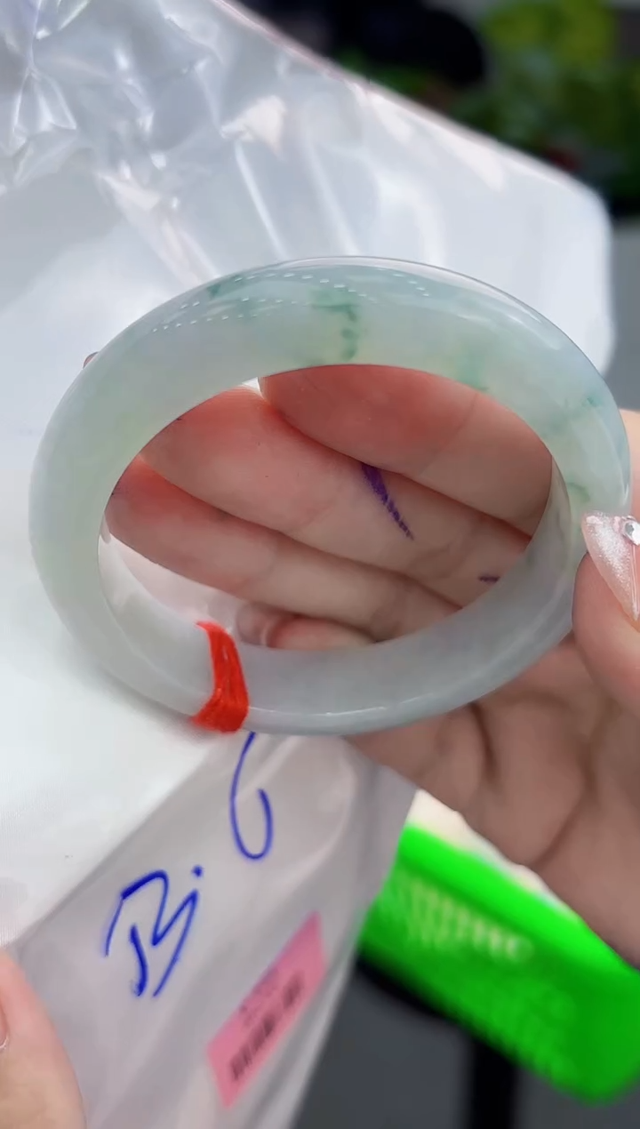 【闪购商品】翡翠手镯未镶嵌翡翠手镯