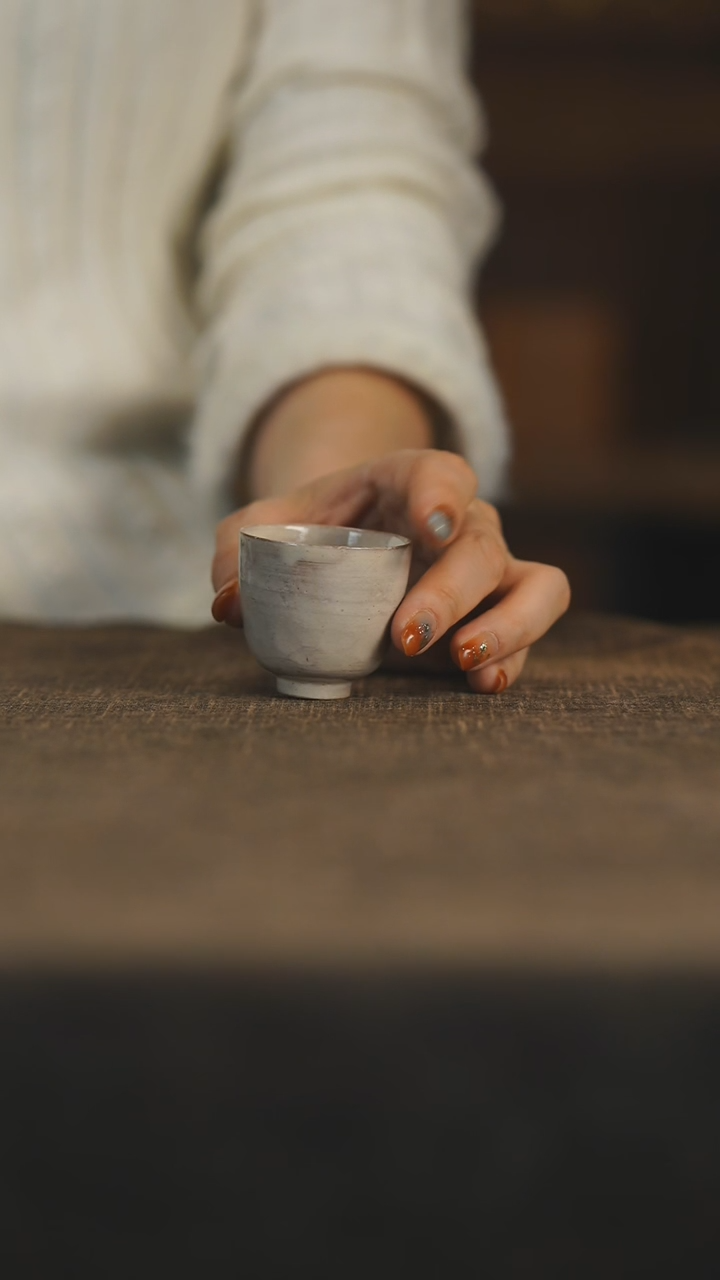 【闪购商品】摆件仟户烧陶瓷杯子产品