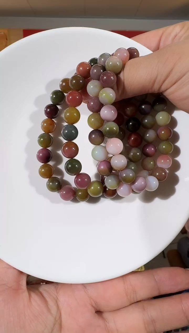 未镶嵌手串玛瑙/玉髓9mm盐源玛瑙单圈手串（发1条）多样性发一