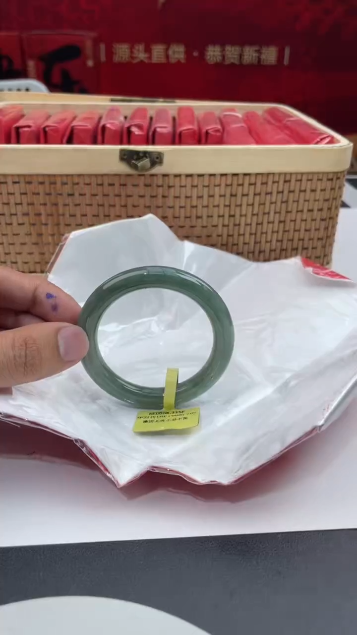 【闪购商品】翡翠手镯未镶嵌10翡翠手镯