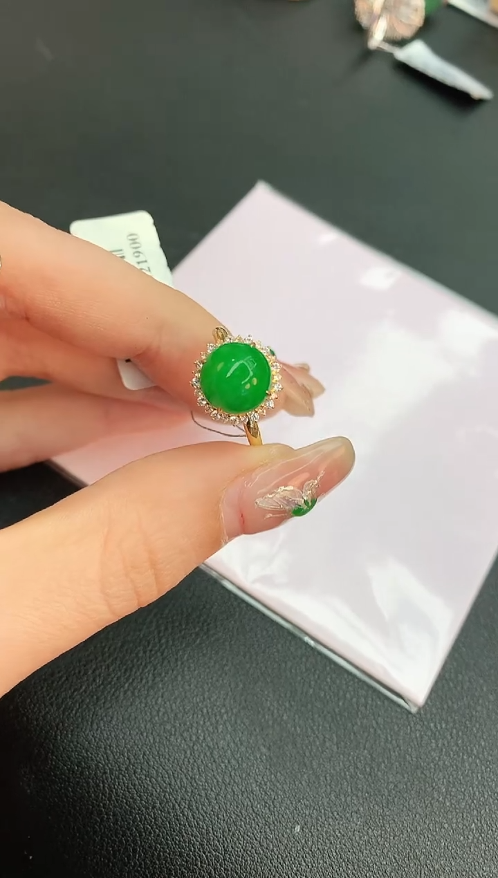 【闪购商品】翡翠戒指未镶嵌赠礼盒证书 珍珍