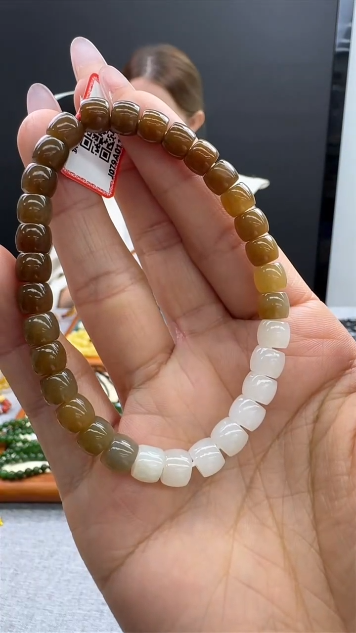 【闪购商品】和田玉（糖玉）手链未镶嵌30秒拍号