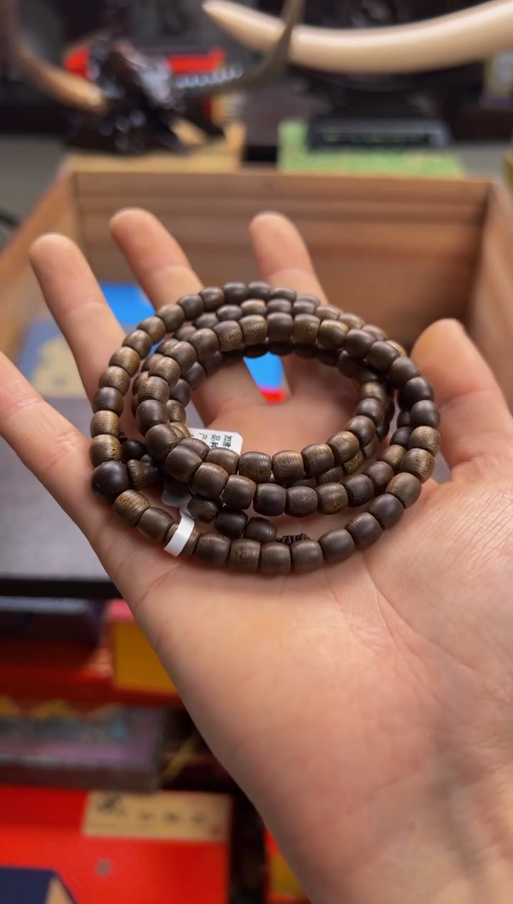 【闪购商品】沉香木手串———————————