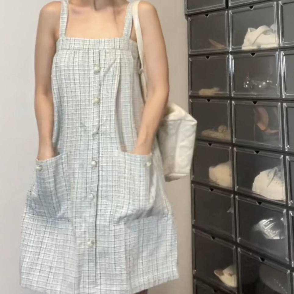 小香风格纹珍珠吊带连衣裙