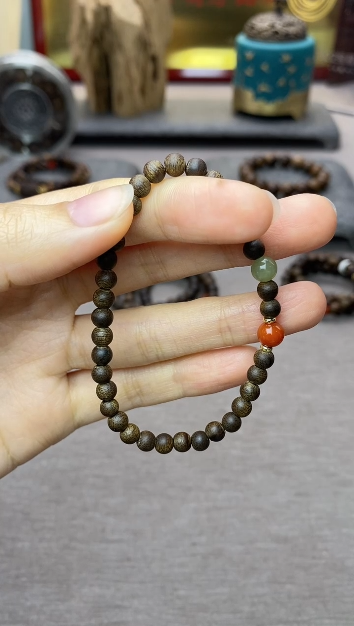 【闪购商品】沉香手串芽庄白棋楠04单圈＋配饰