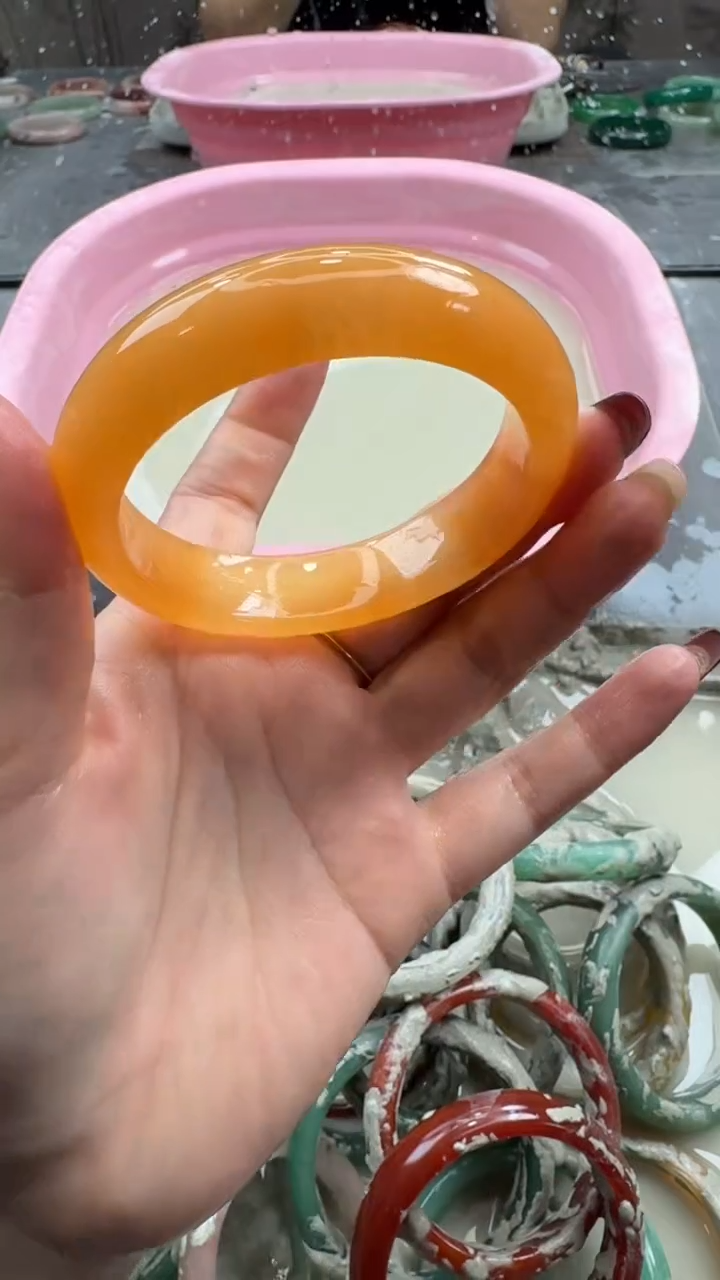 未镶嵌手镯石英质玉12