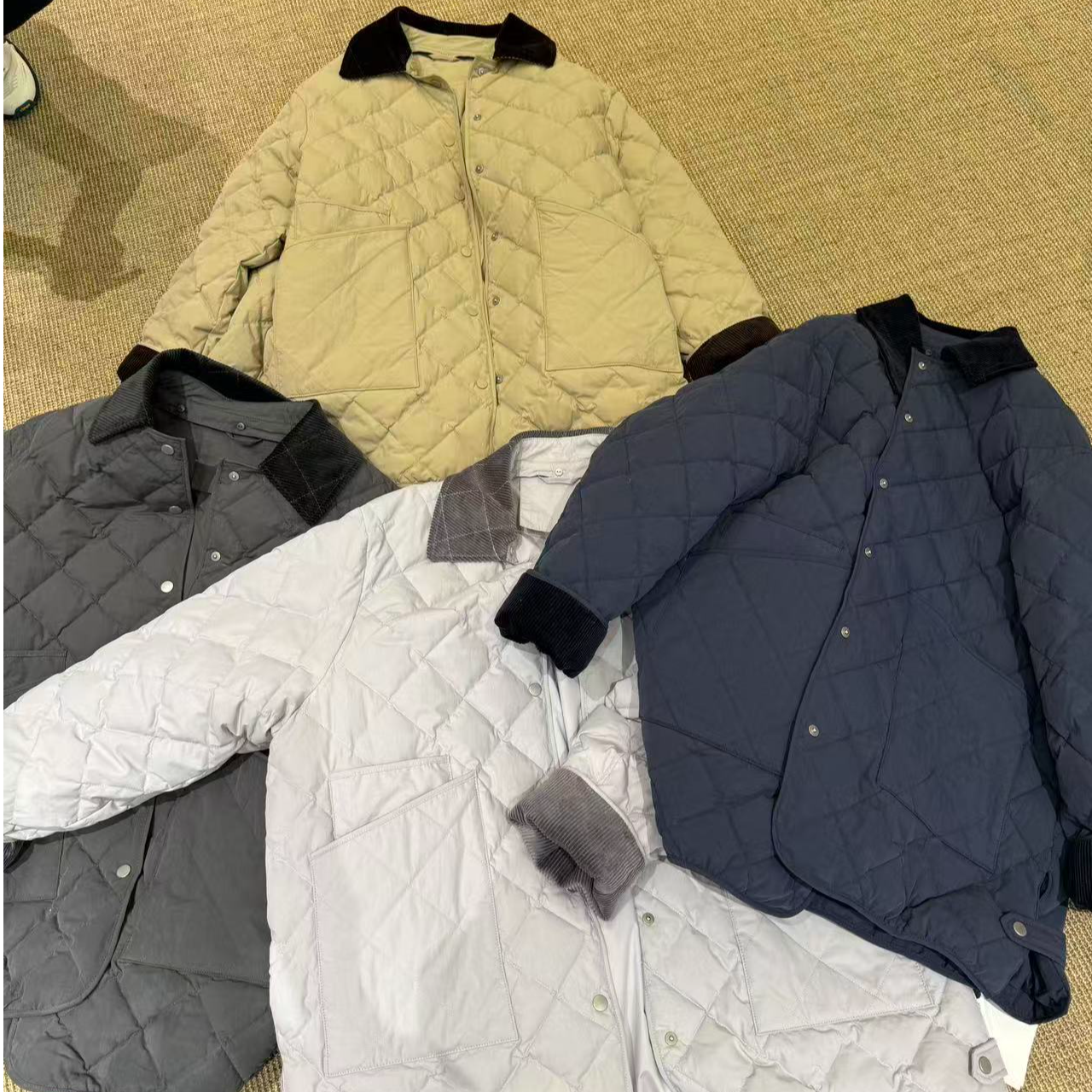 【大牌明星】超级有氛围质感的90白鸭羽绒！明星的同款穿搭～巨洋气 ～