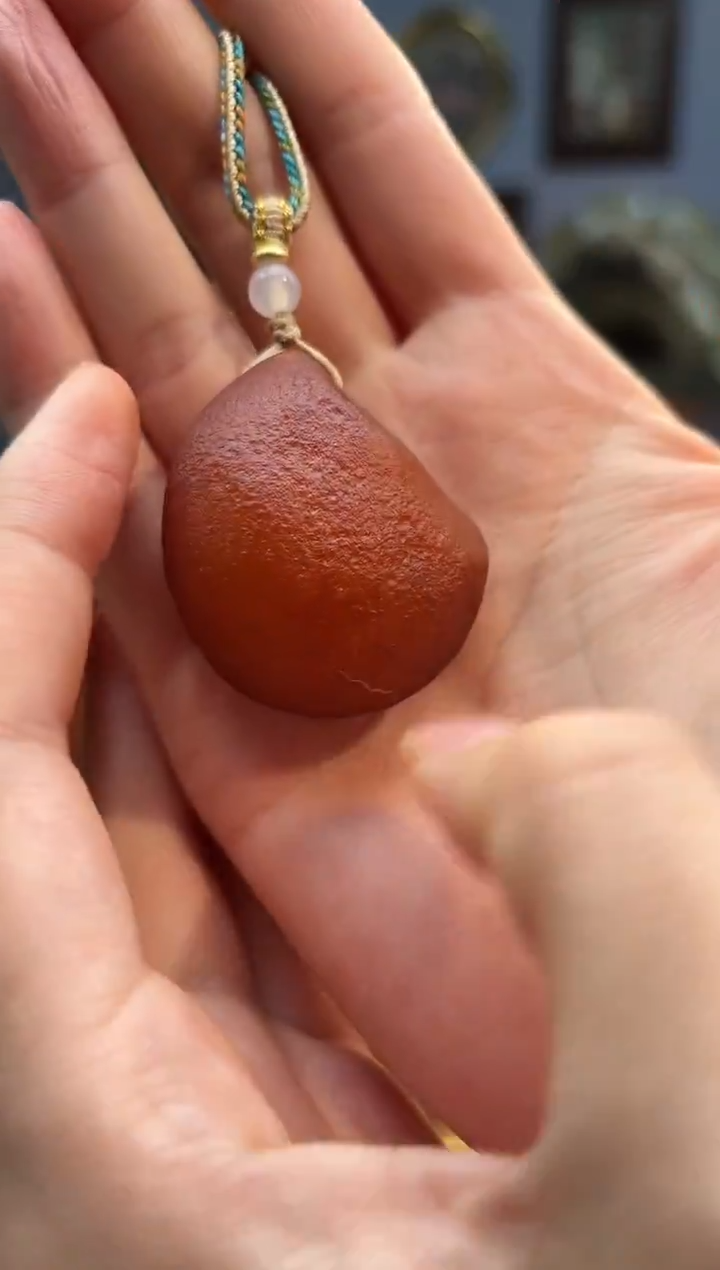 琥珀颈饰未镶嵌吊坠