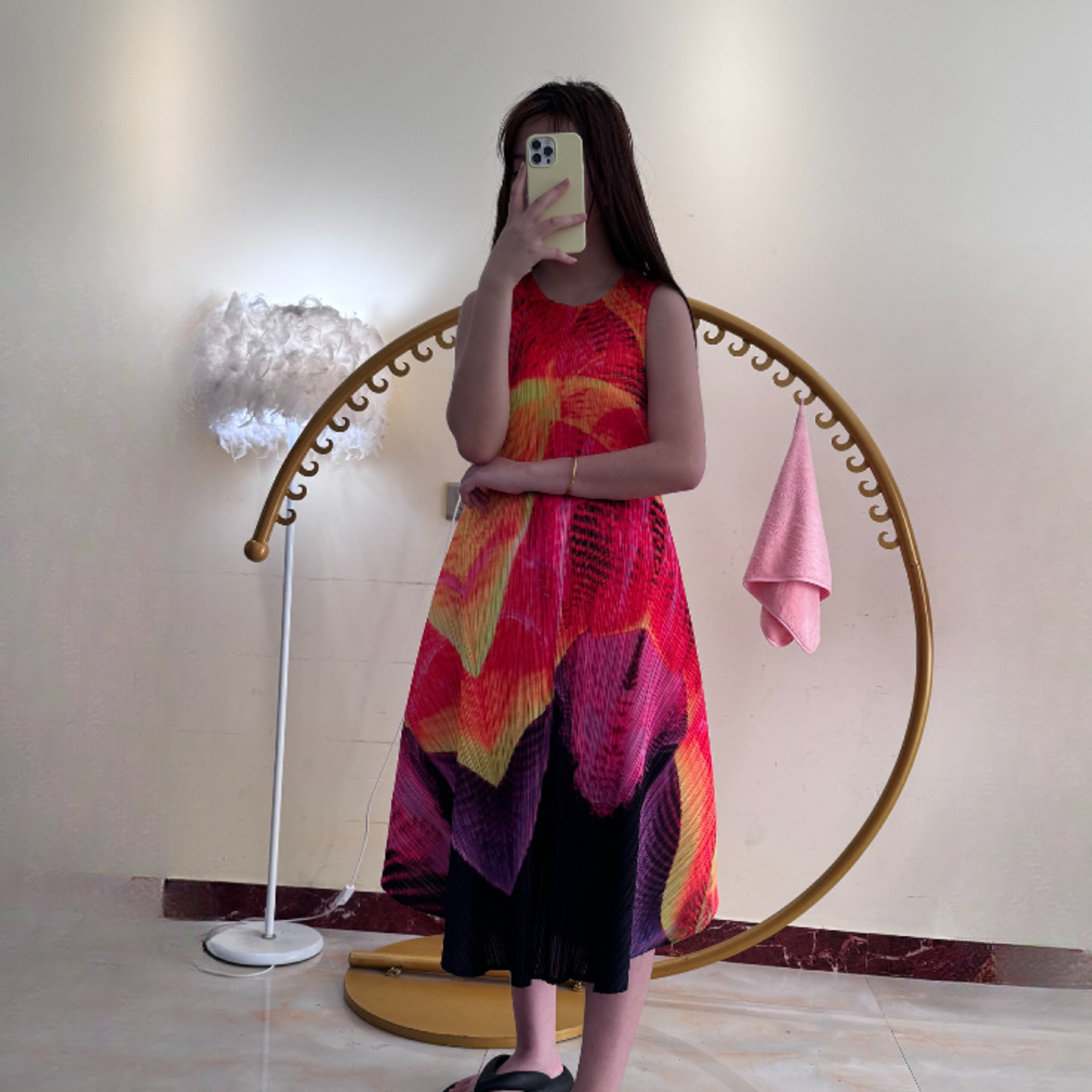 时尚印花长裙大摆裙连衣裙气质宽松女装女士无袖褶皱