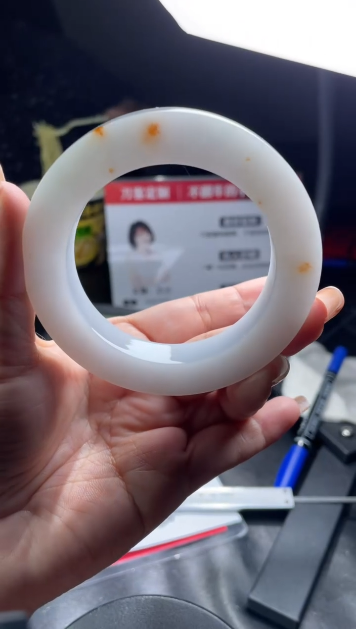 【闪购商品】定制翡翠手镯未镶嵌DDH90396