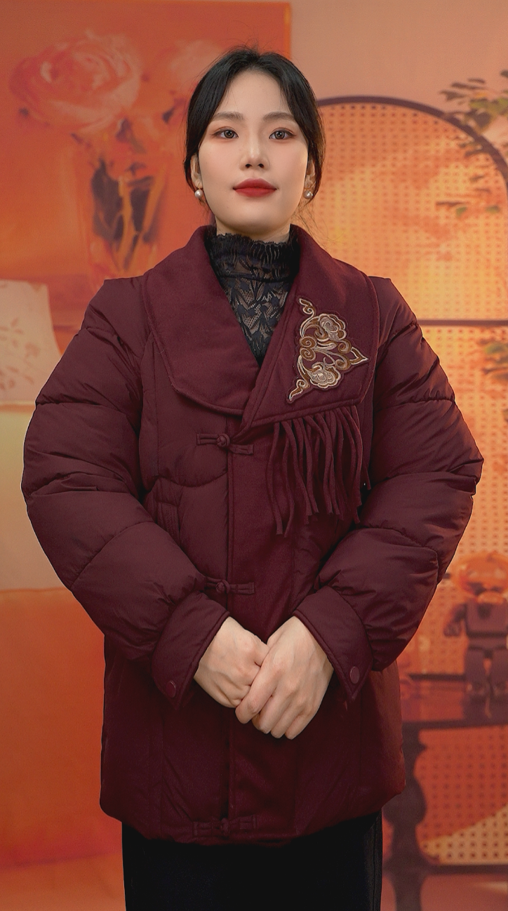 2025年新款冬季高奢保暖气质减龄厚外套