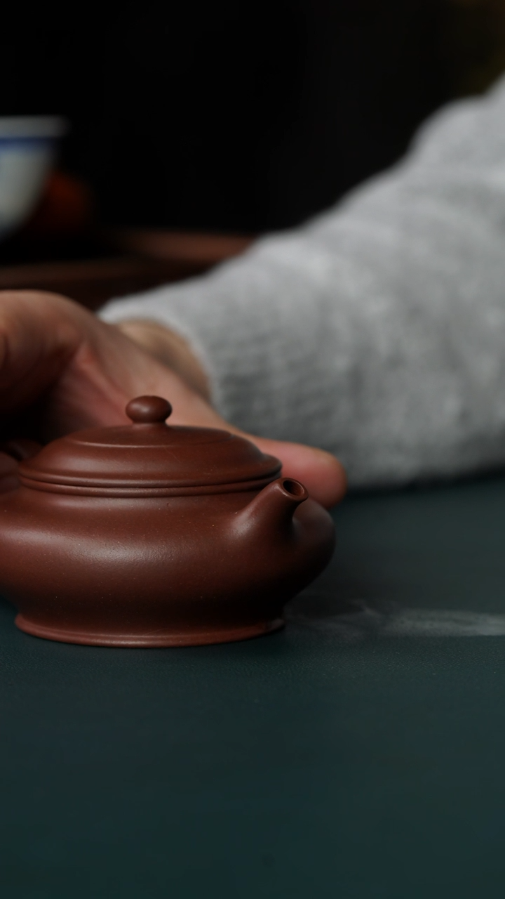 【闪购商品】紫砂茶壶虚扁 黄龙源底槽青