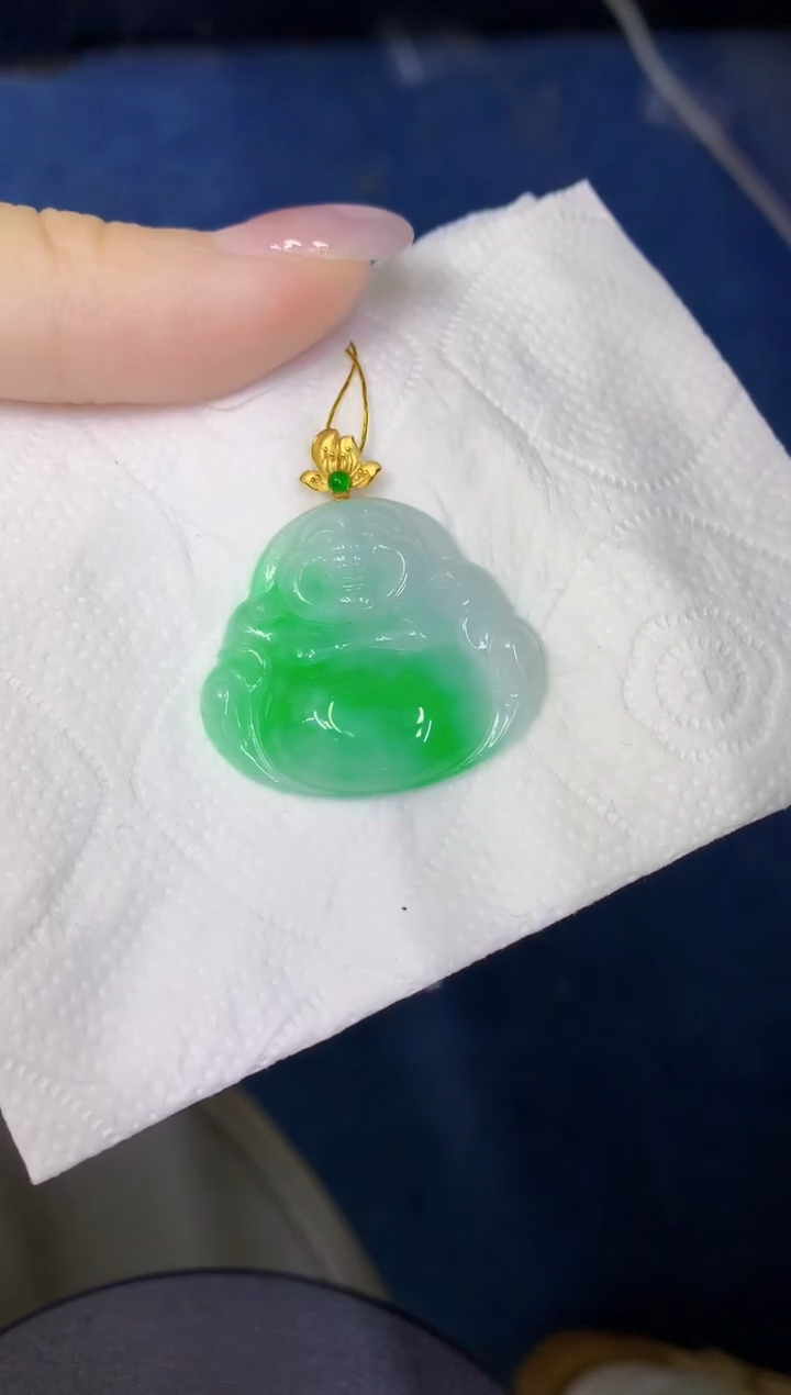 颈饰18K金镶嵌翡翠缅甸天然翡翠A货