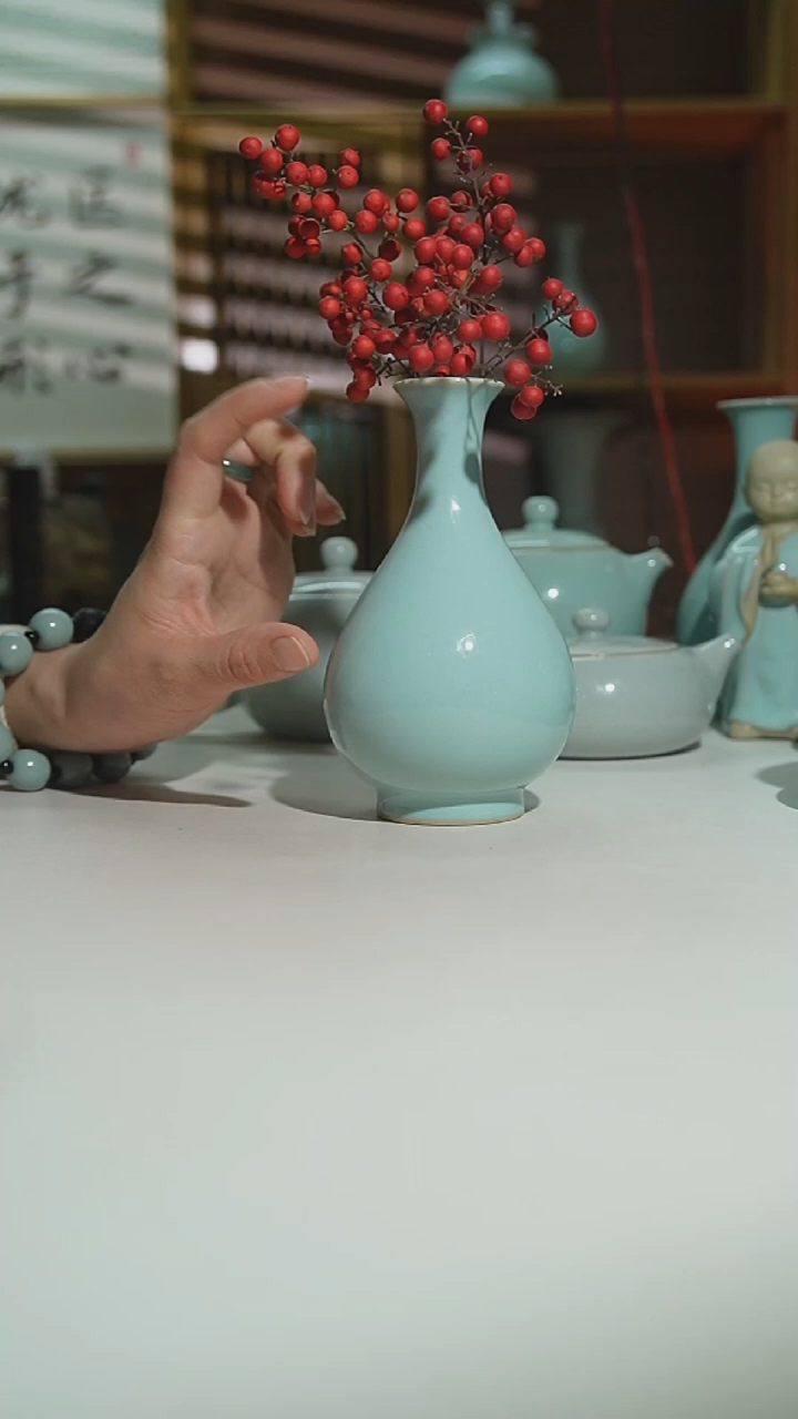 天青珑匠玉壶春二级