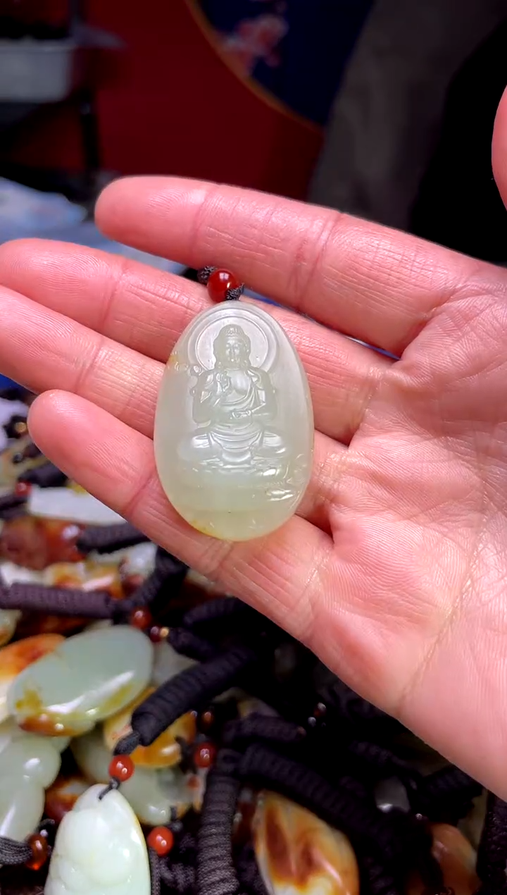 【闪购商品】和田玉颈饰未镶嵌1