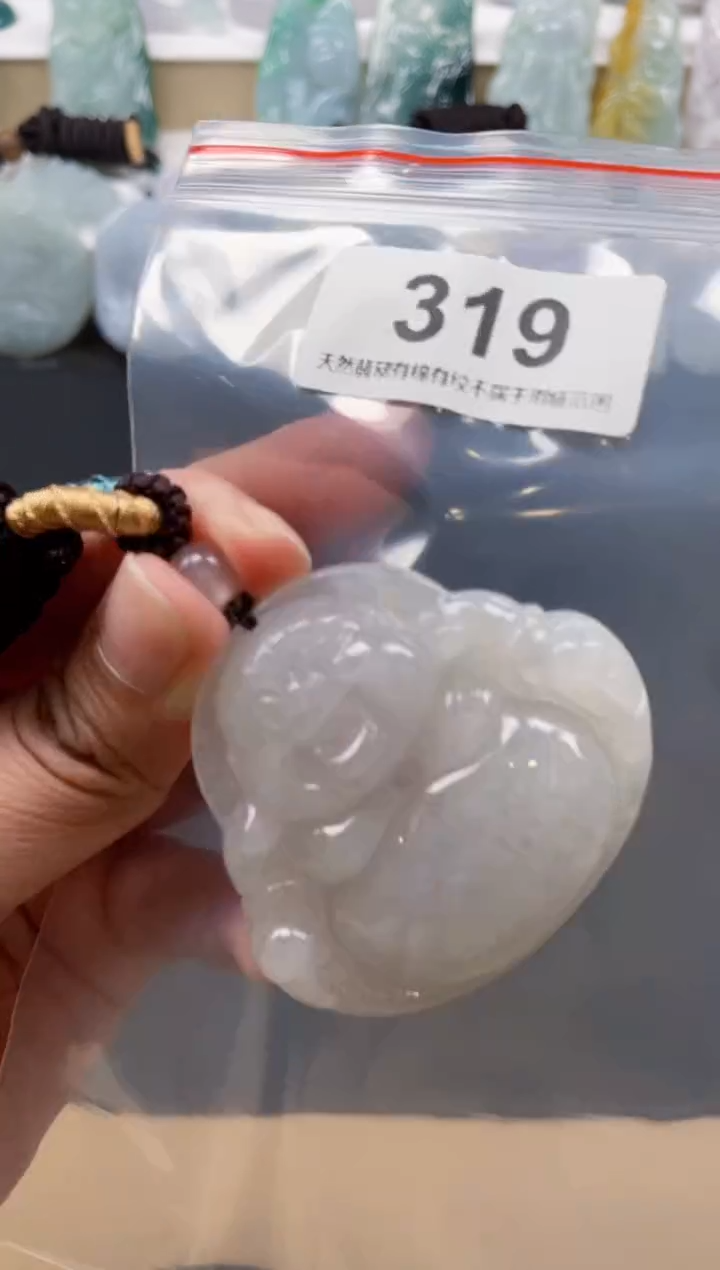 翡翠未镶嵌颈饰天然翡翠多样性发一319
