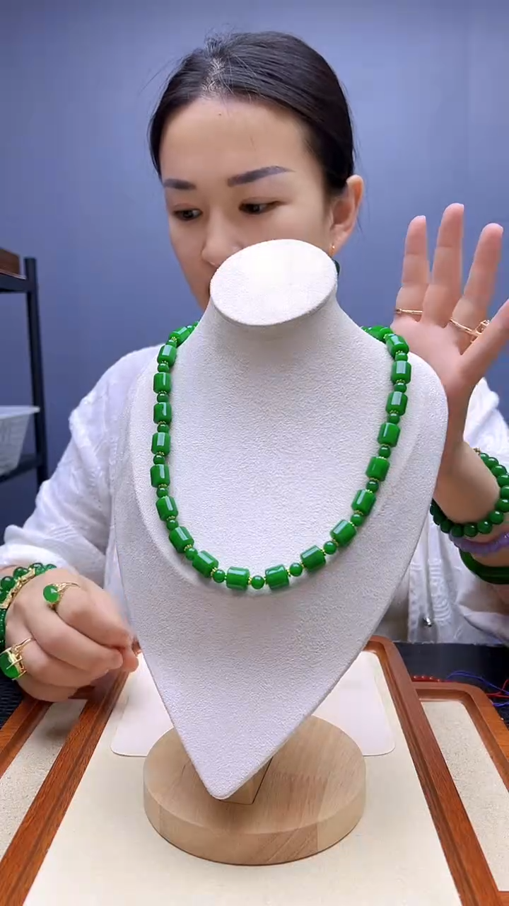 翡翠14K金镶嵌颈饰沉白diy颈饰