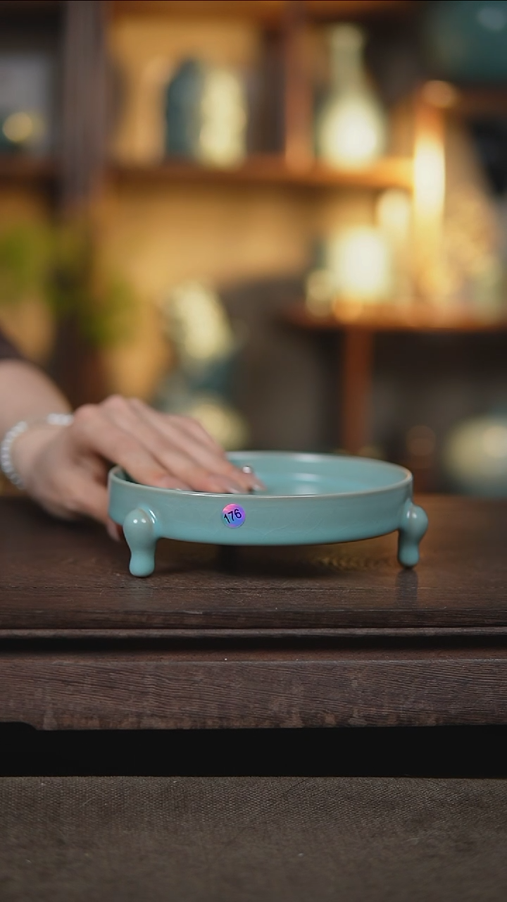 【闪购商品】杯仿古天青14.5口三足洗微瑕176