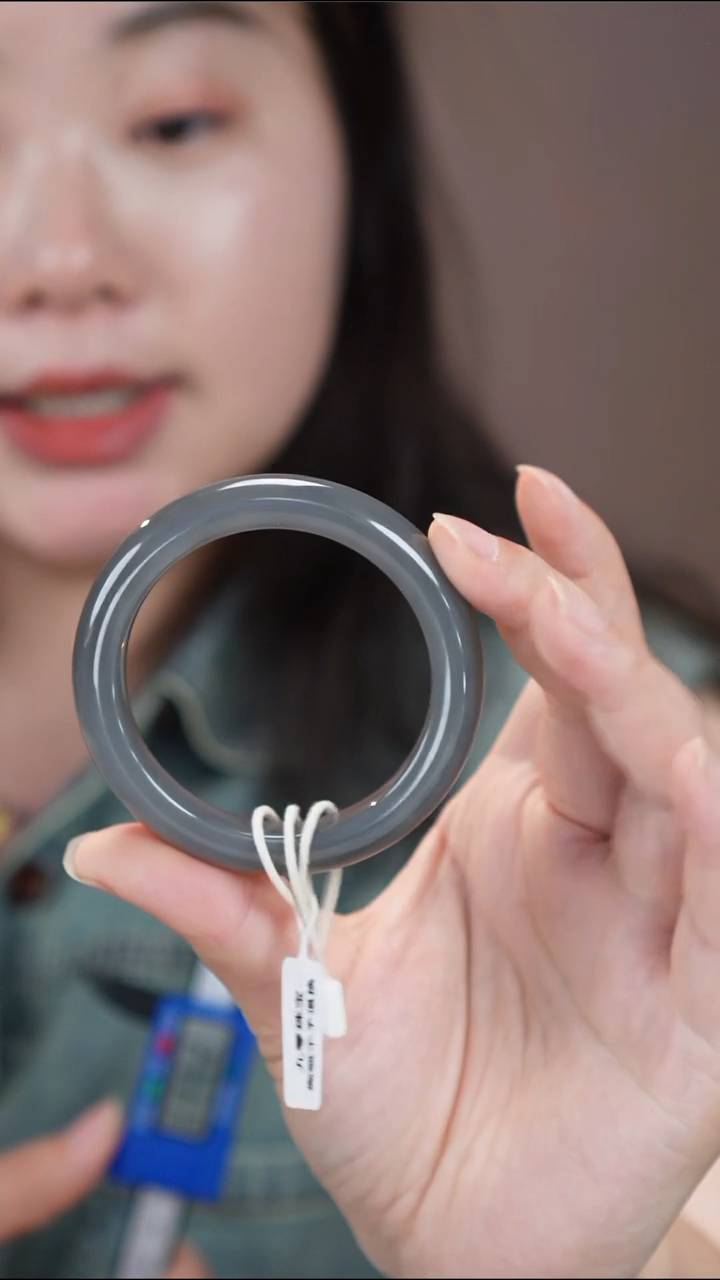 和田玉手镯未镶嵌20【柚子来啦】和田玉拍一发一52