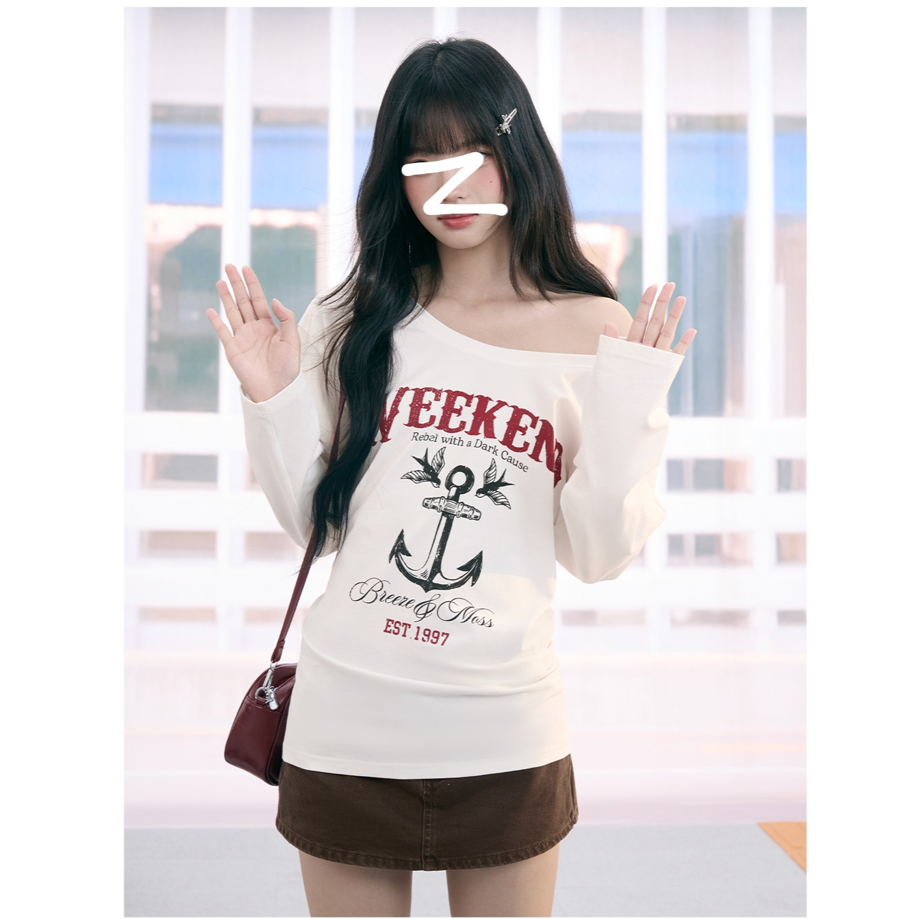 美式印花斜肩t恤女2025新款白色收腰上衣超好看长袖秋
