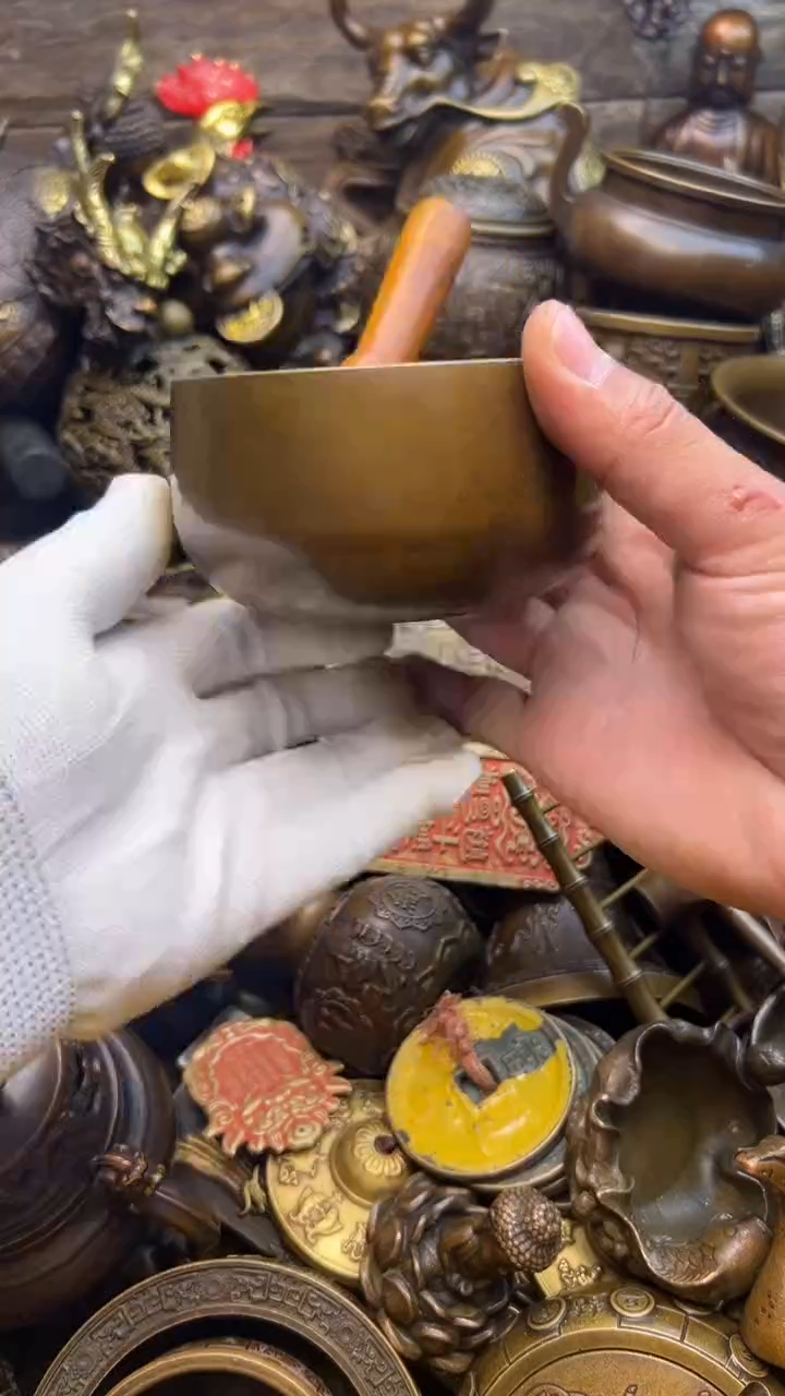 精美铜器，点击下单