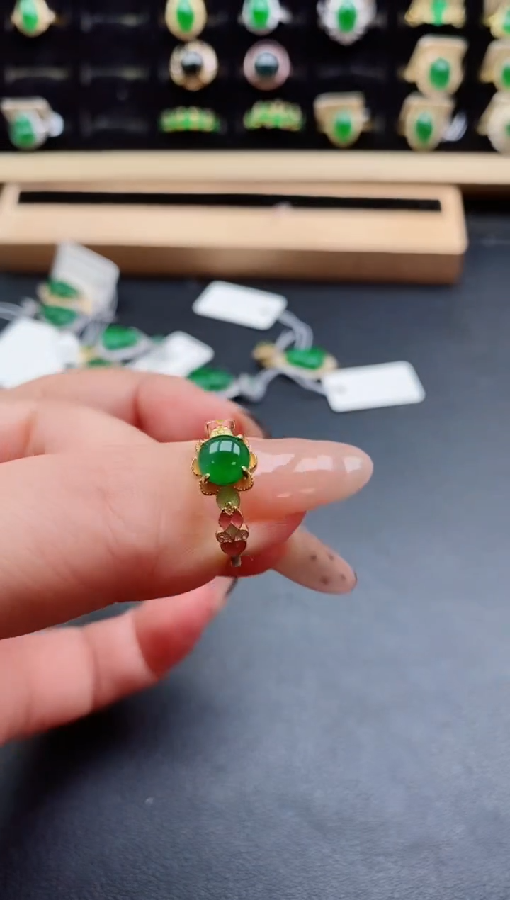 银S925镶嵌戒指翡翠1