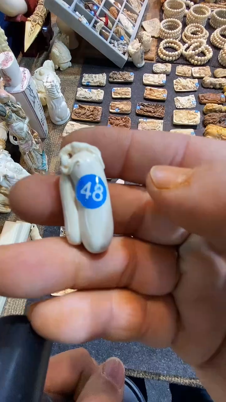 泥塑小把玩件摆件