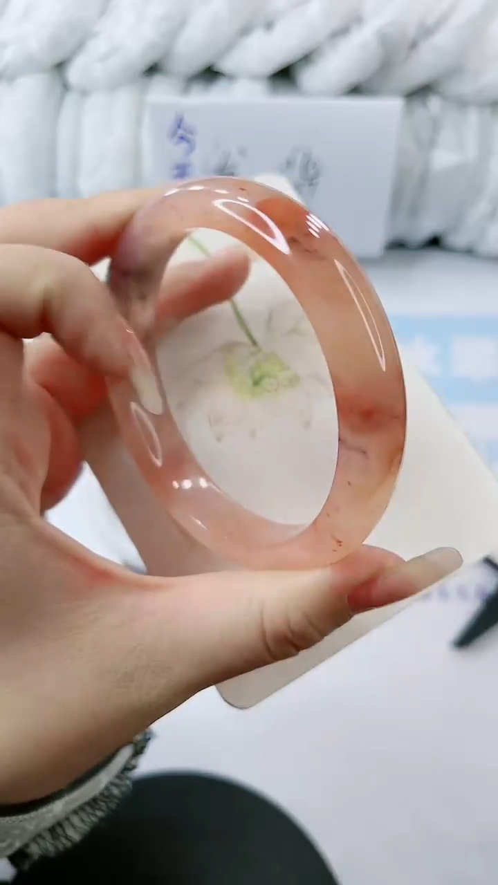 【闪购商品】石英质玉手镯未镶嵌多样性发货C676