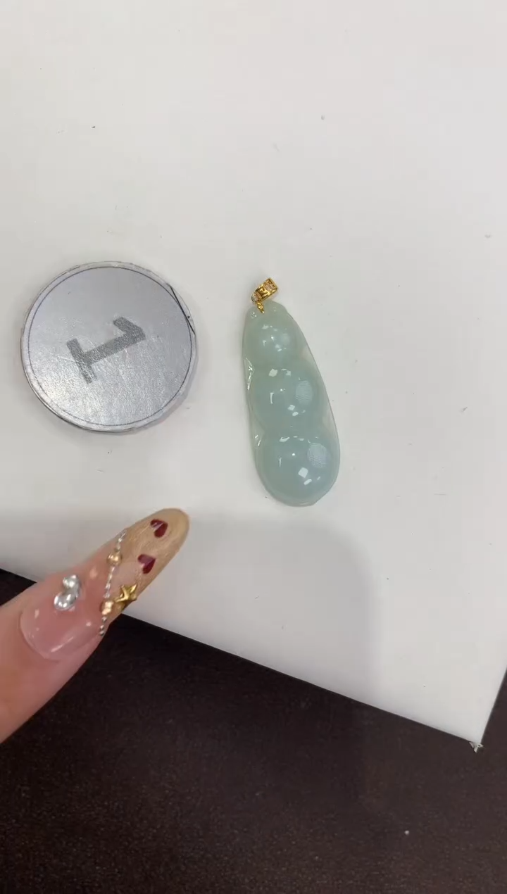 颈饰18K金镶嵌翡翠天然缅甸a货翡翠