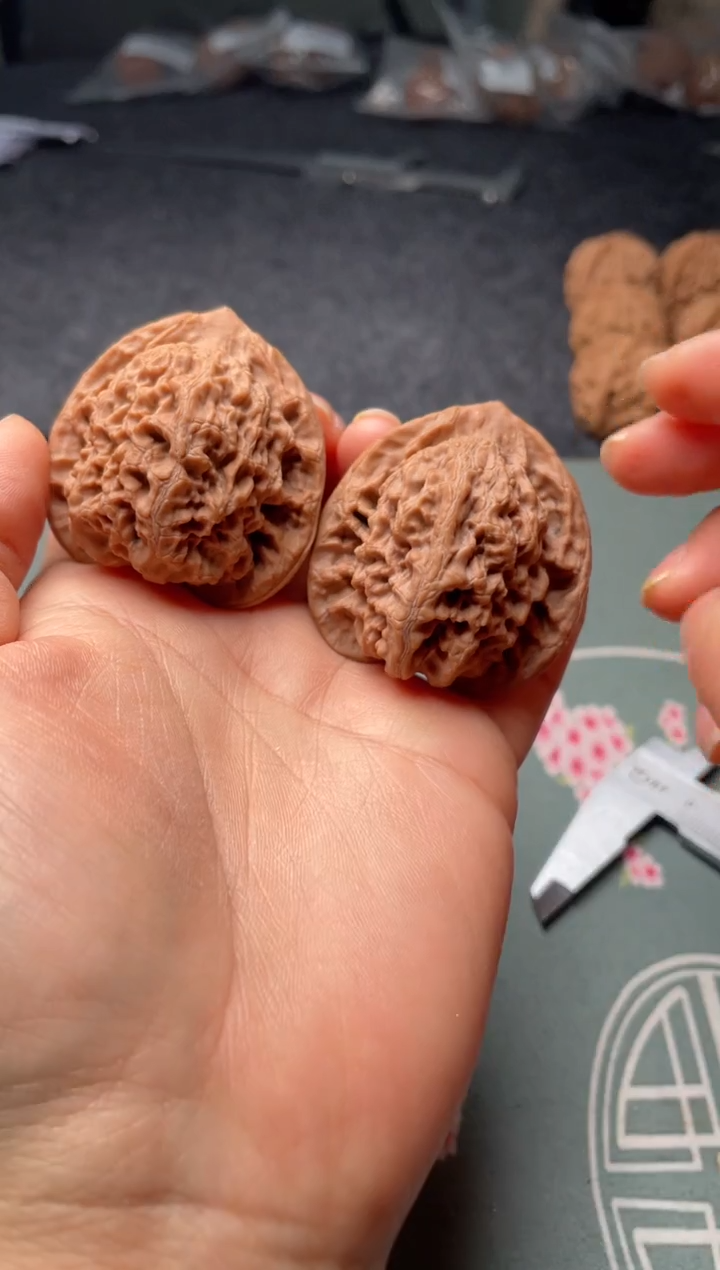 把件文玩核桃w206  观音肚 42尺