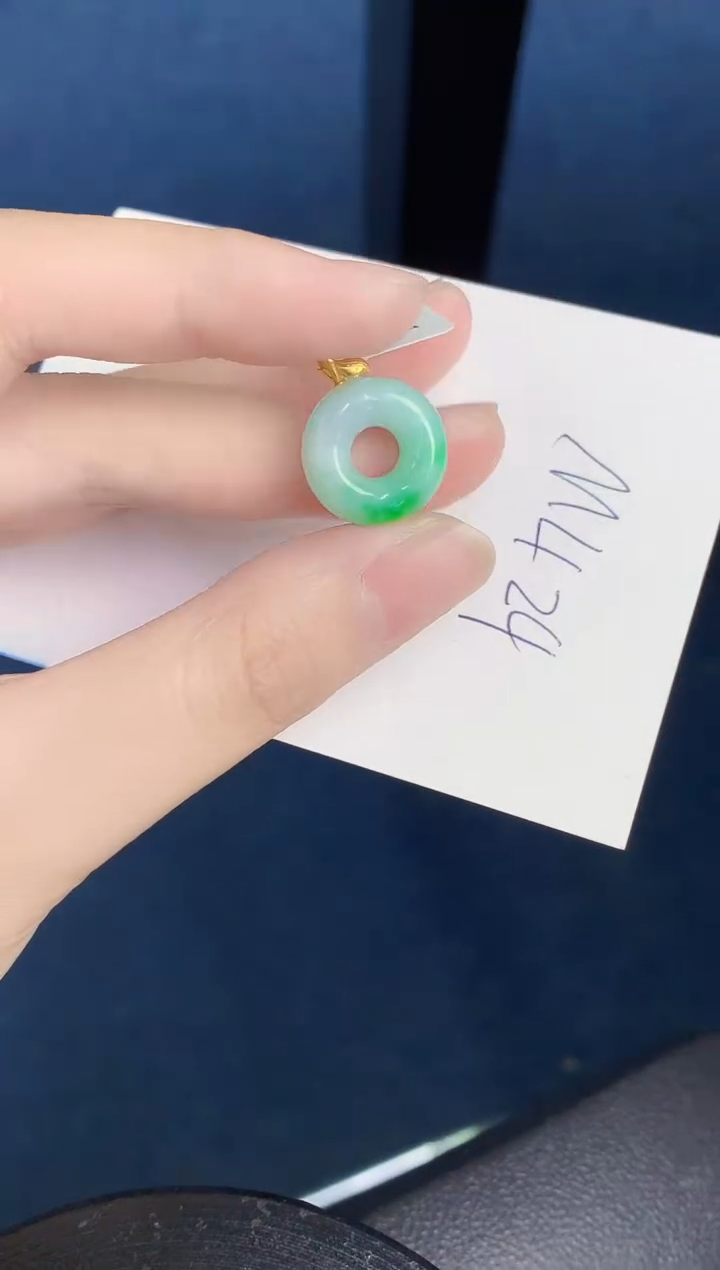 【闪购商品】翡翠颈饰18K金镶嵌000000000