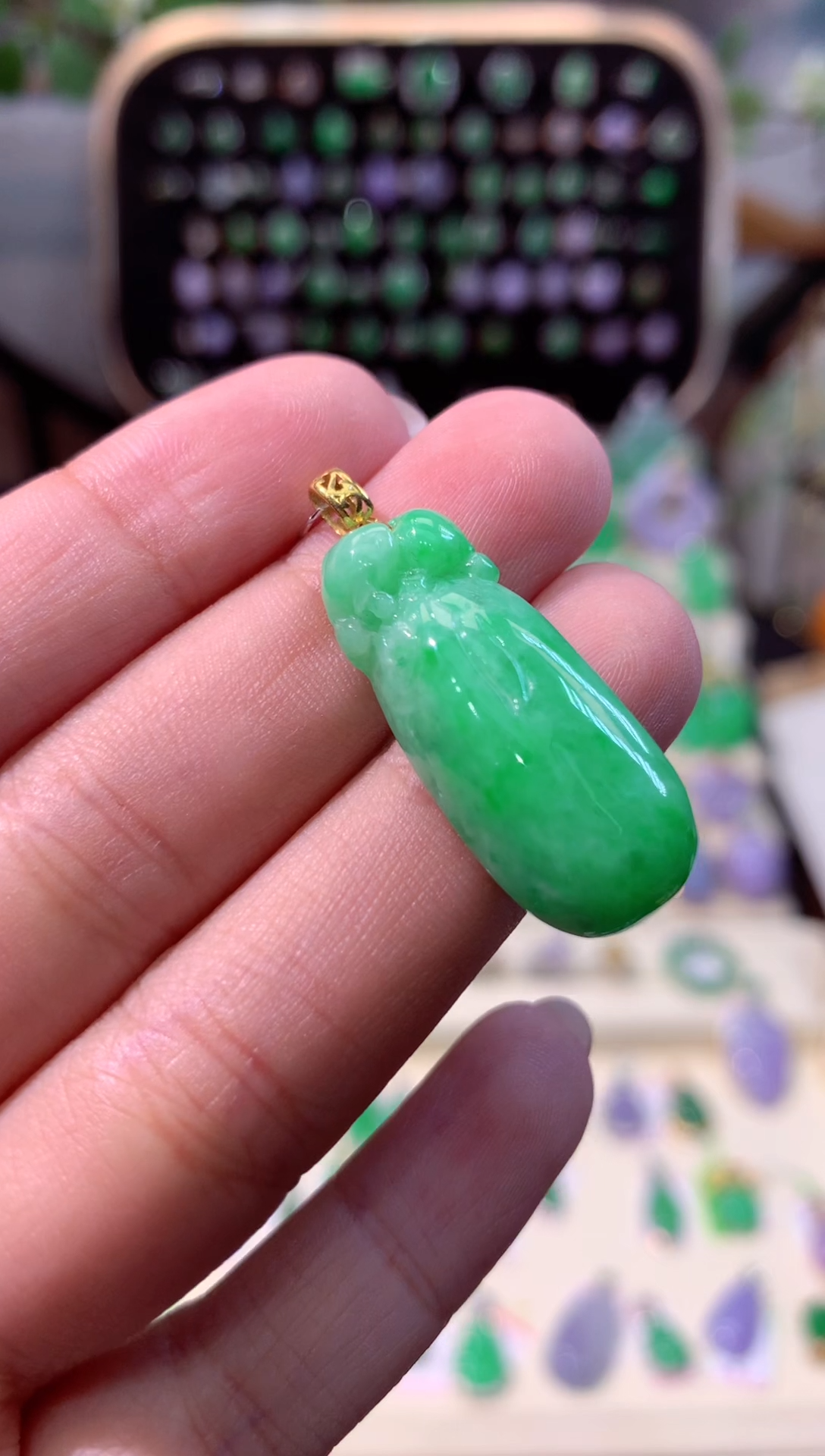 【闪购商品】翡翠颈饰18K金镶嵌缅甸天然A货翡翠