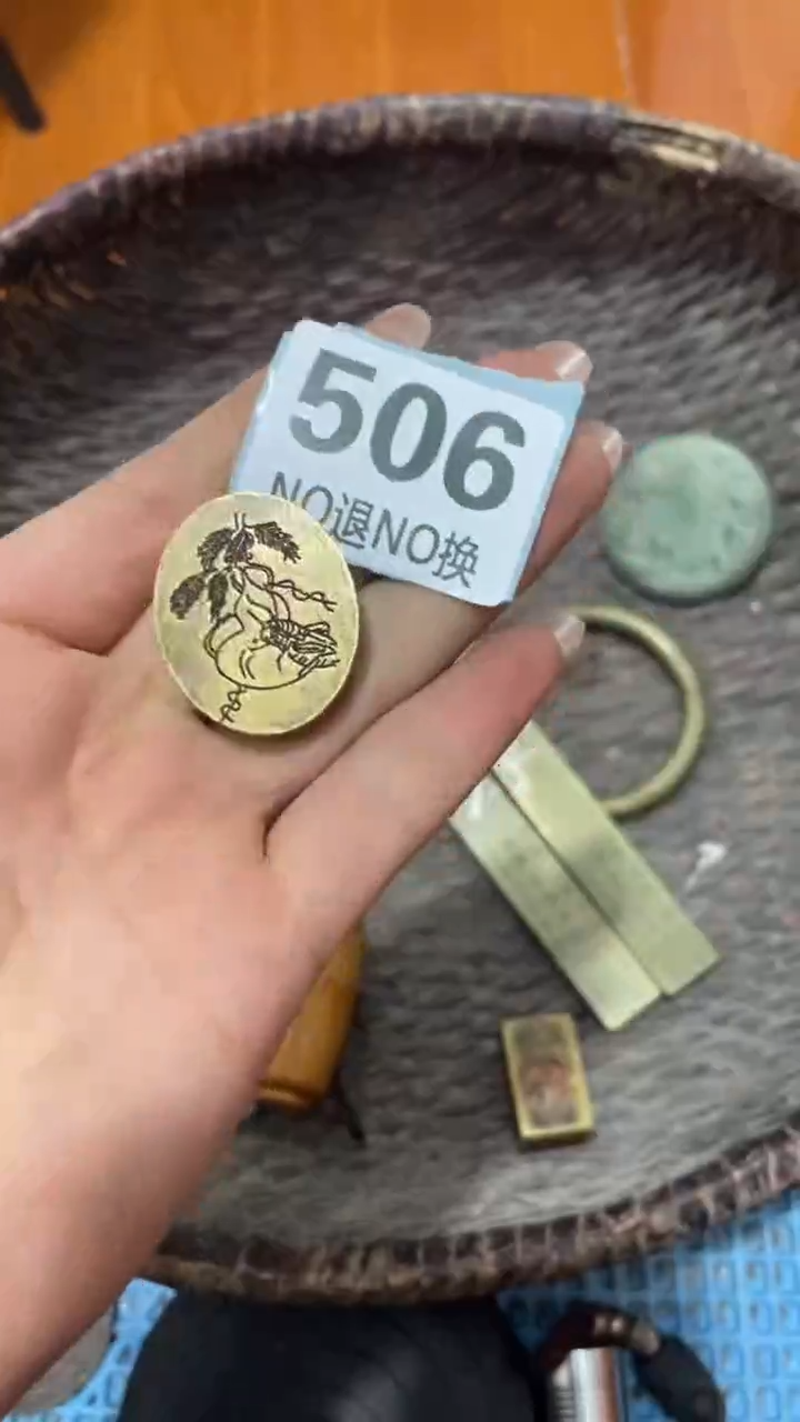 陶瓷李*?火暴热卖  火暴热卖
