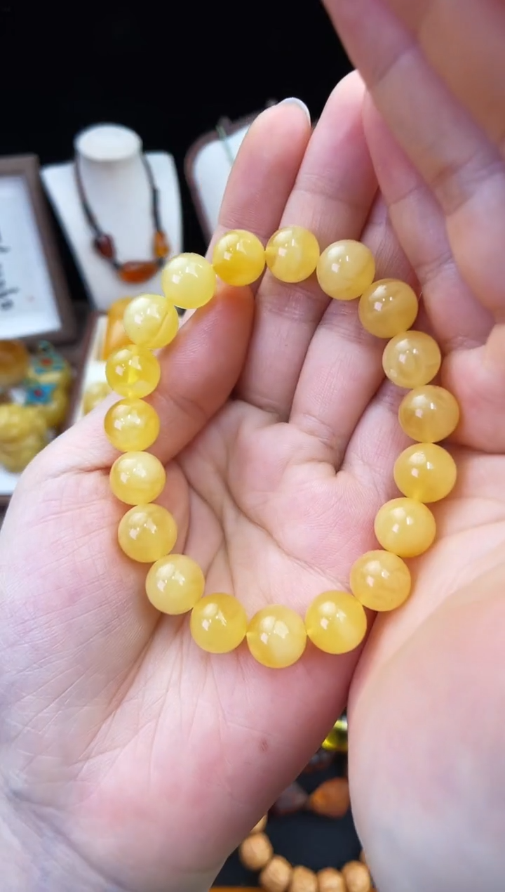 琥珀未镶嵌珠宝奇石艳*儿柒月