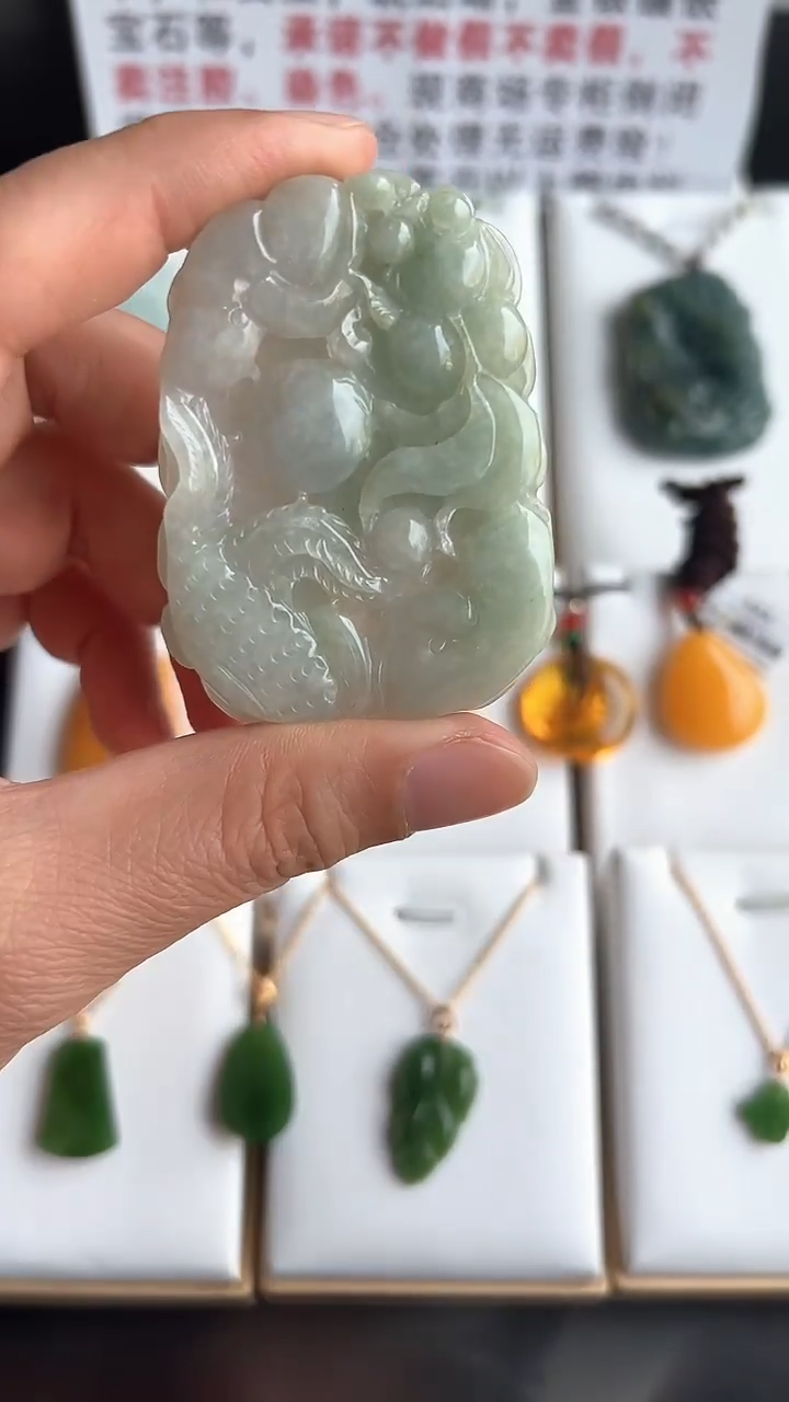 颈饰未镶嵌翡翠翡翠挂件