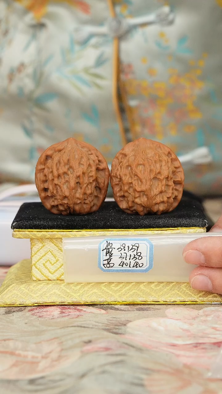 【闪购商品】文玩核桃把件非嫁接北京