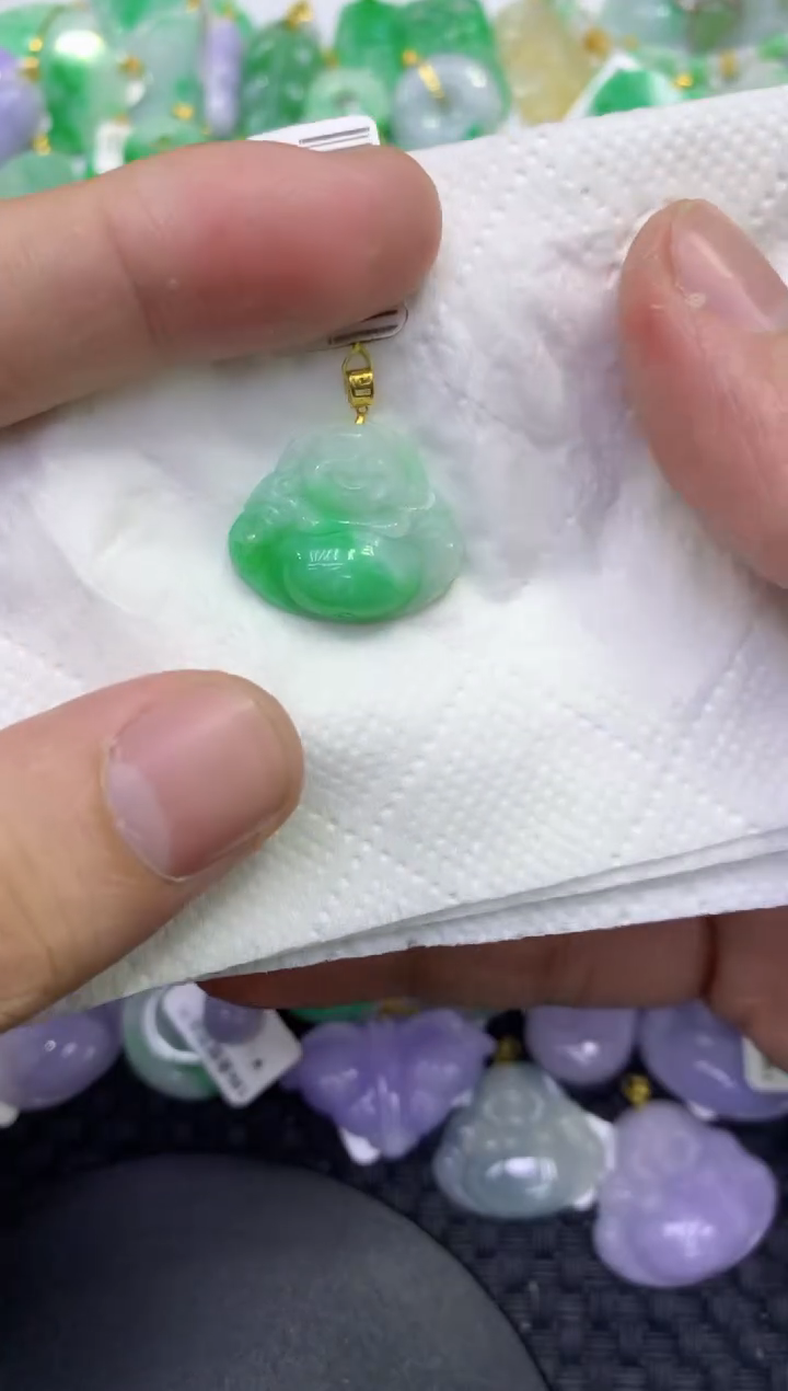 颈饰18K金镶嵌翡翠天然缅甸A货翡翠1