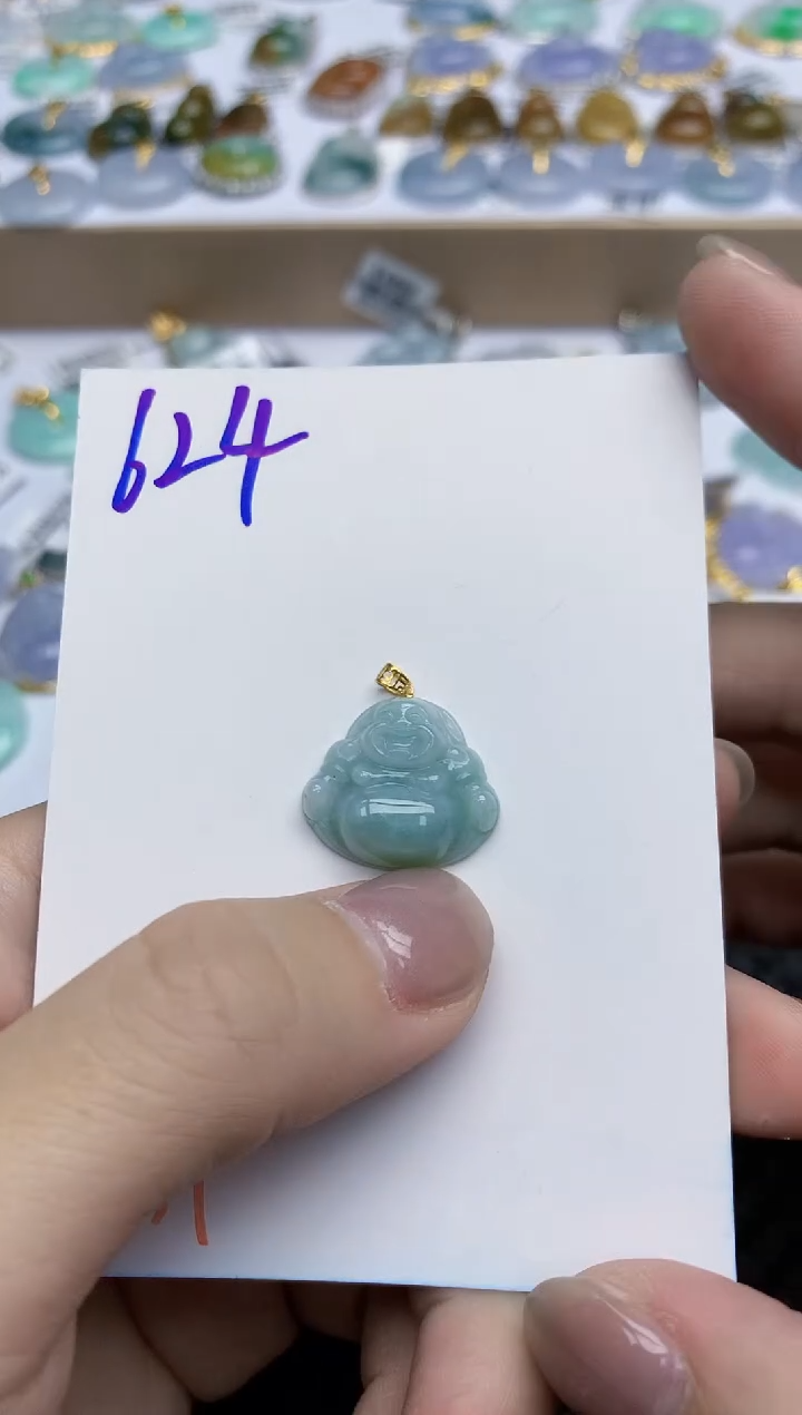 【闪购商品】翡翠颈饰18K金镶嵌天然翡翠A货